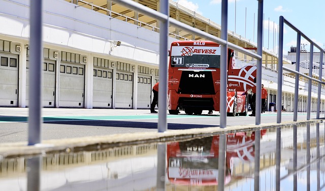 和威廉姆斯 和威廉姆斯