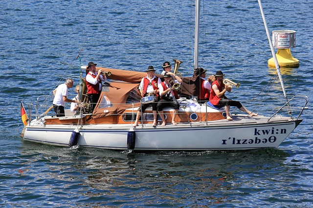 狭小空间内 狭小空间内
